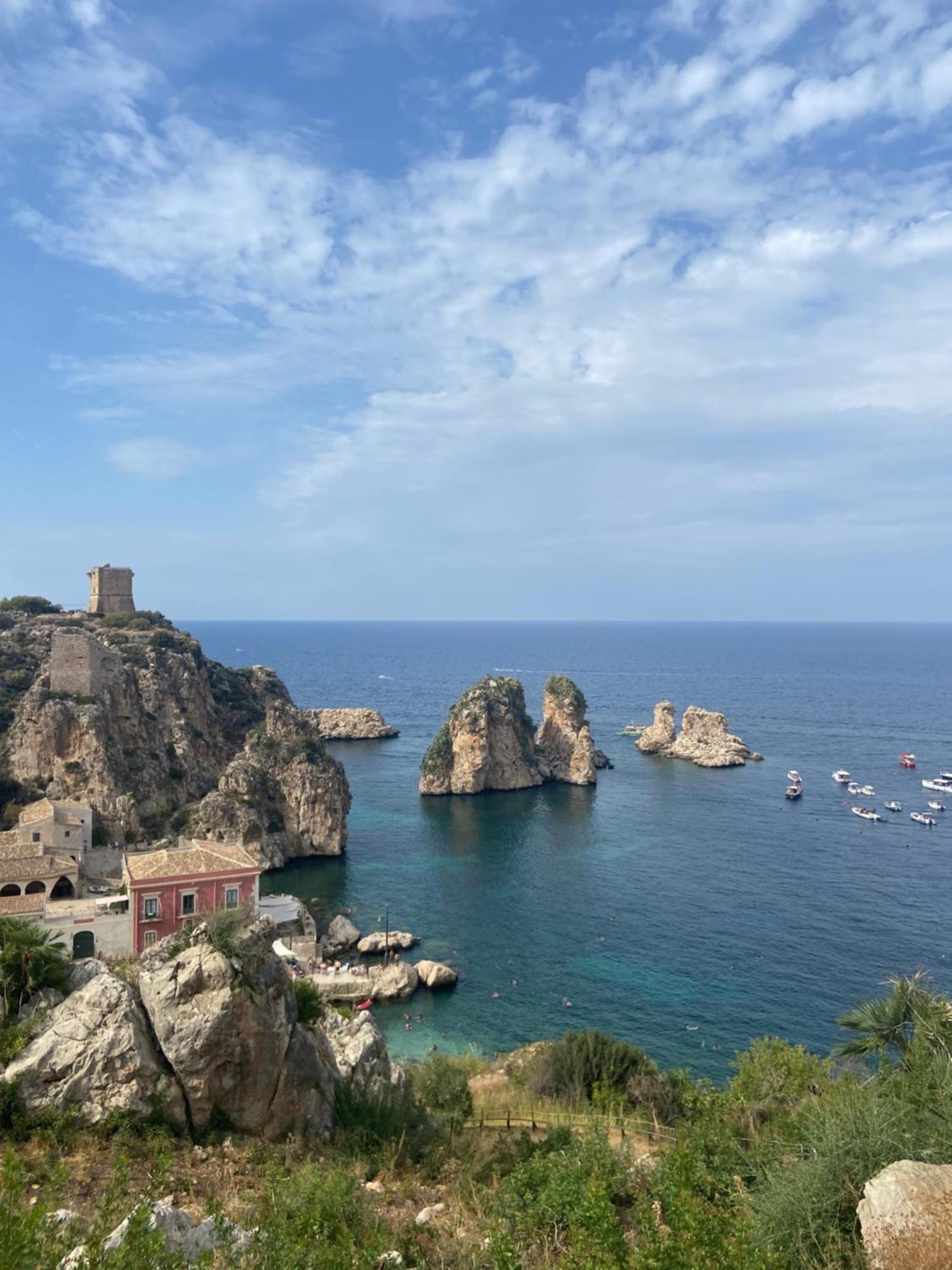 Maqueda Suites Palermo Ngoại thất bức ảnh